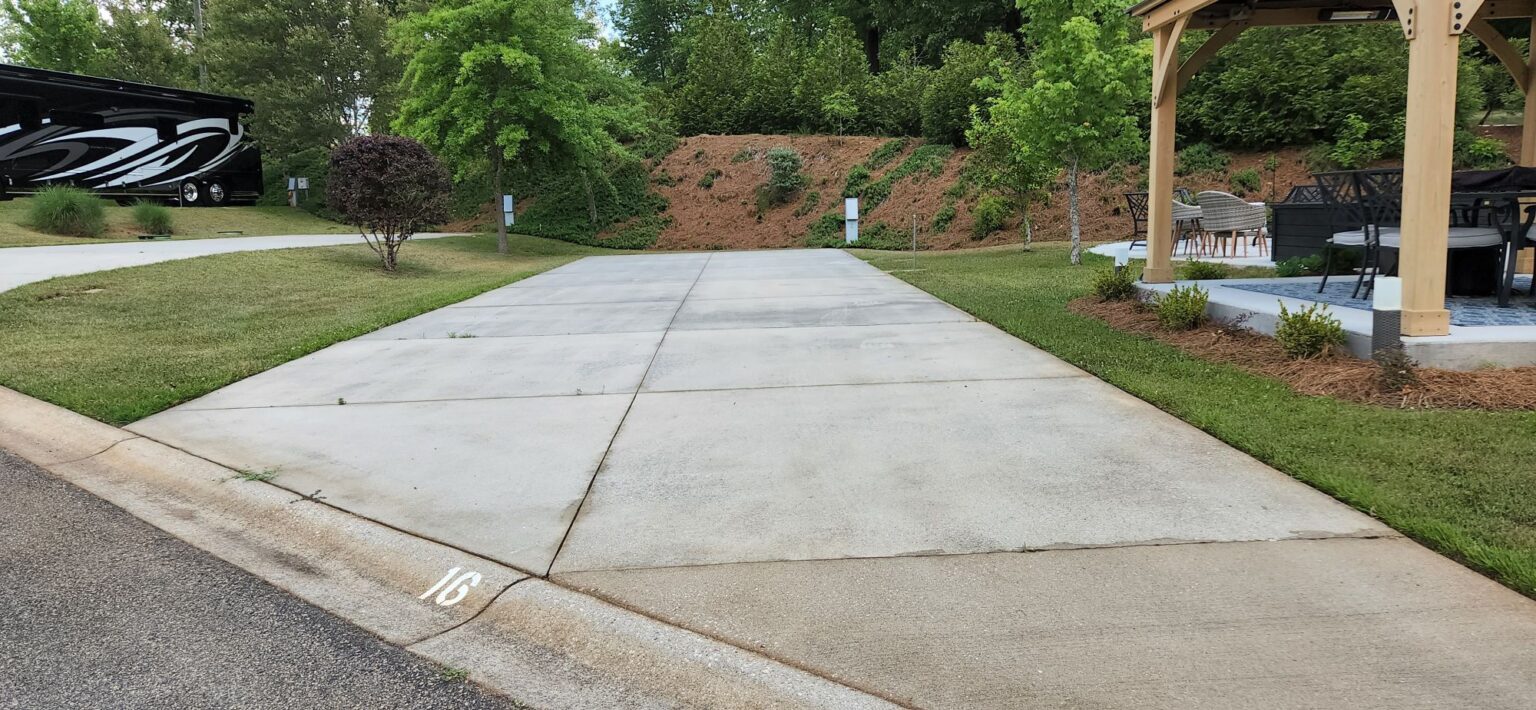 Rentals Lake Greenwood Motorcoach Resort