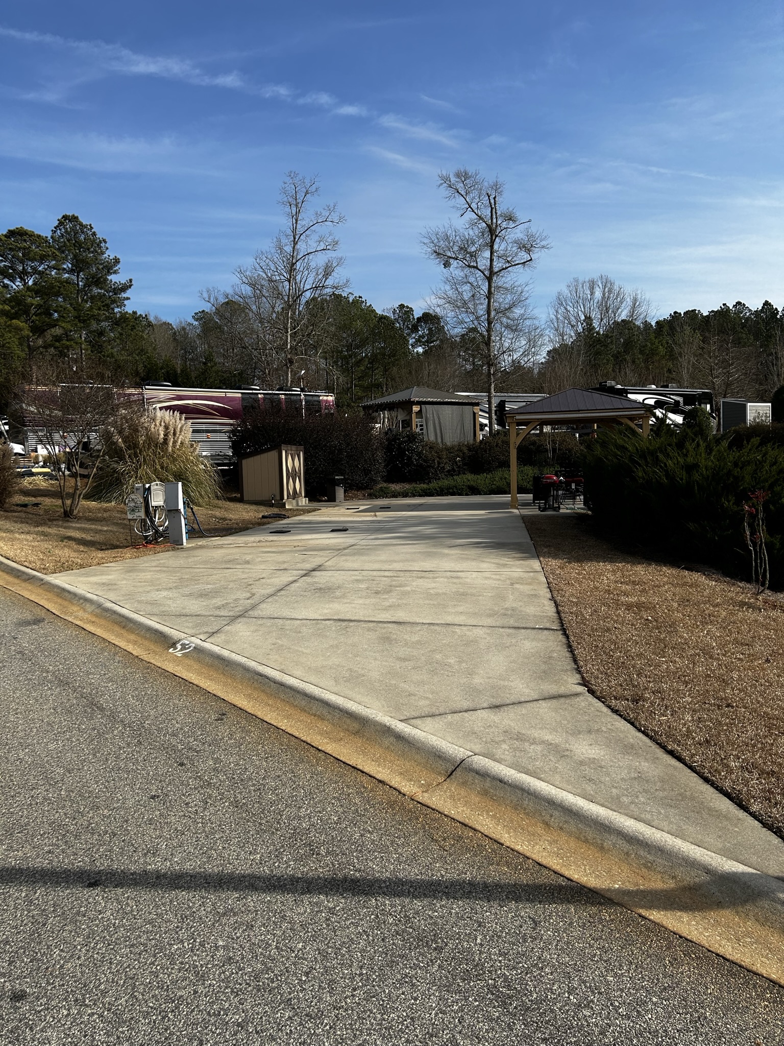 Rentals Lake Greenwood Motorcoach Resort