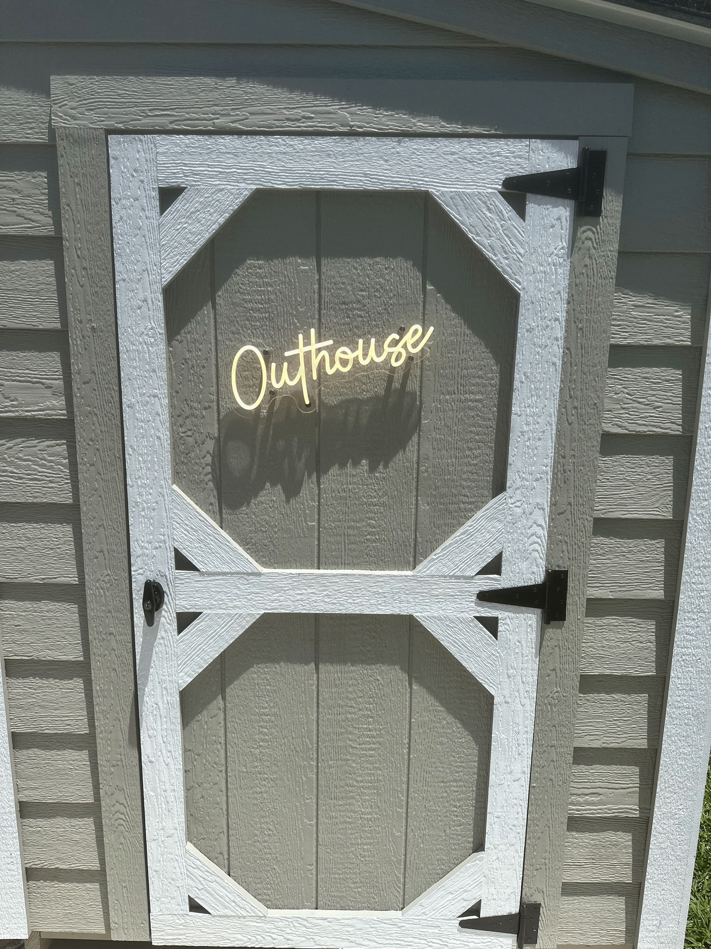 Outhouse_Door